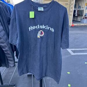 Redskins tee size xl